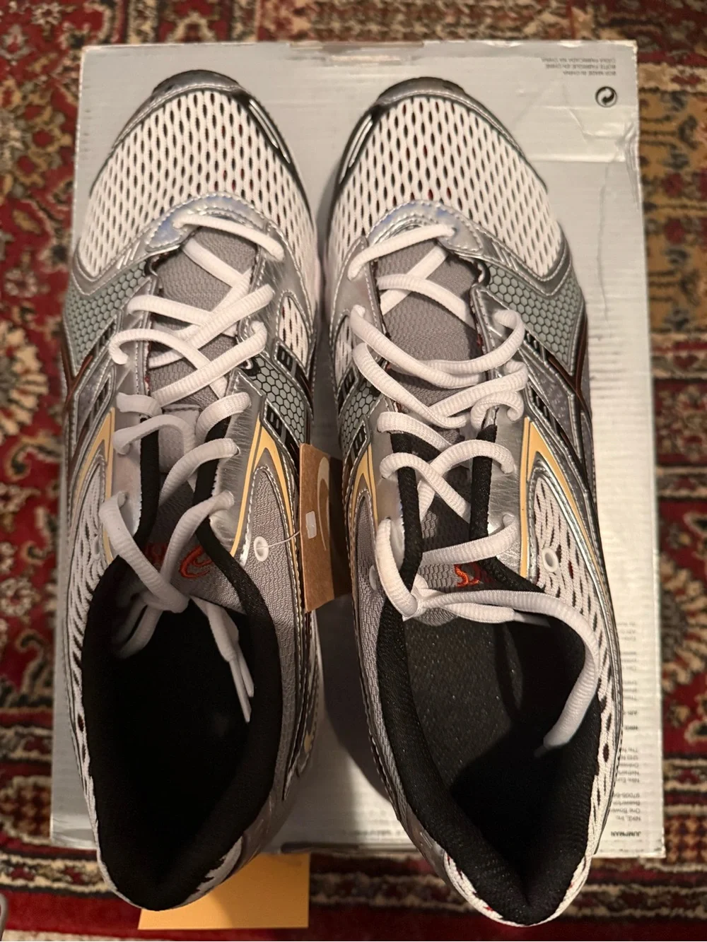 ASICS DS Trainer White Silver Athletic Running Shoes with Black and Gold Accents